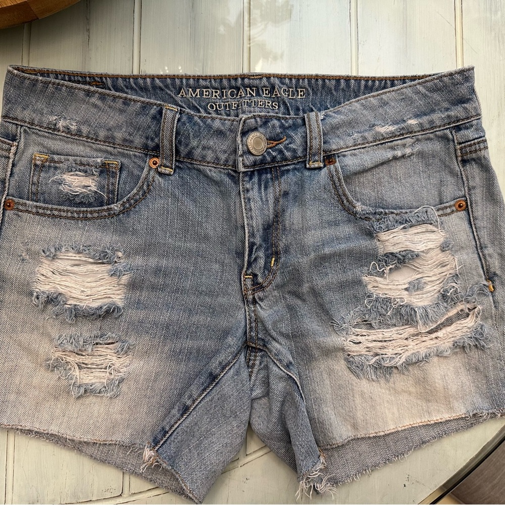 American Eagle Outfitters Blue Jean Shorts Distressed Style